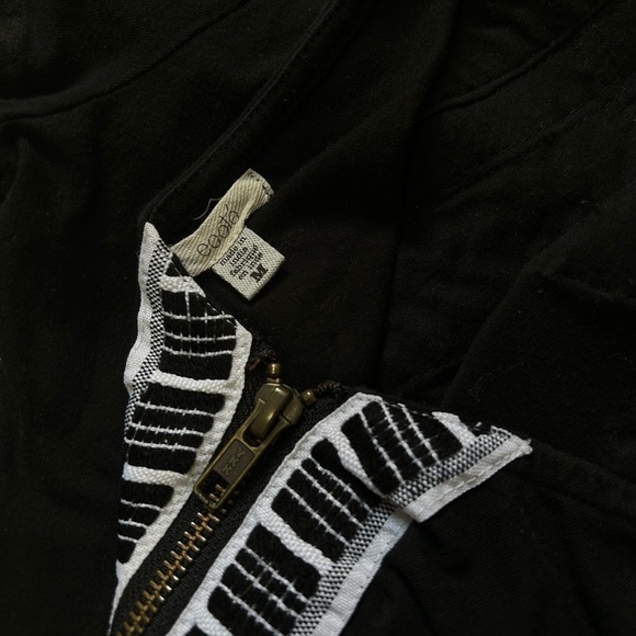 3 For 25 Black zip up sexy top - Picture 5 of 6